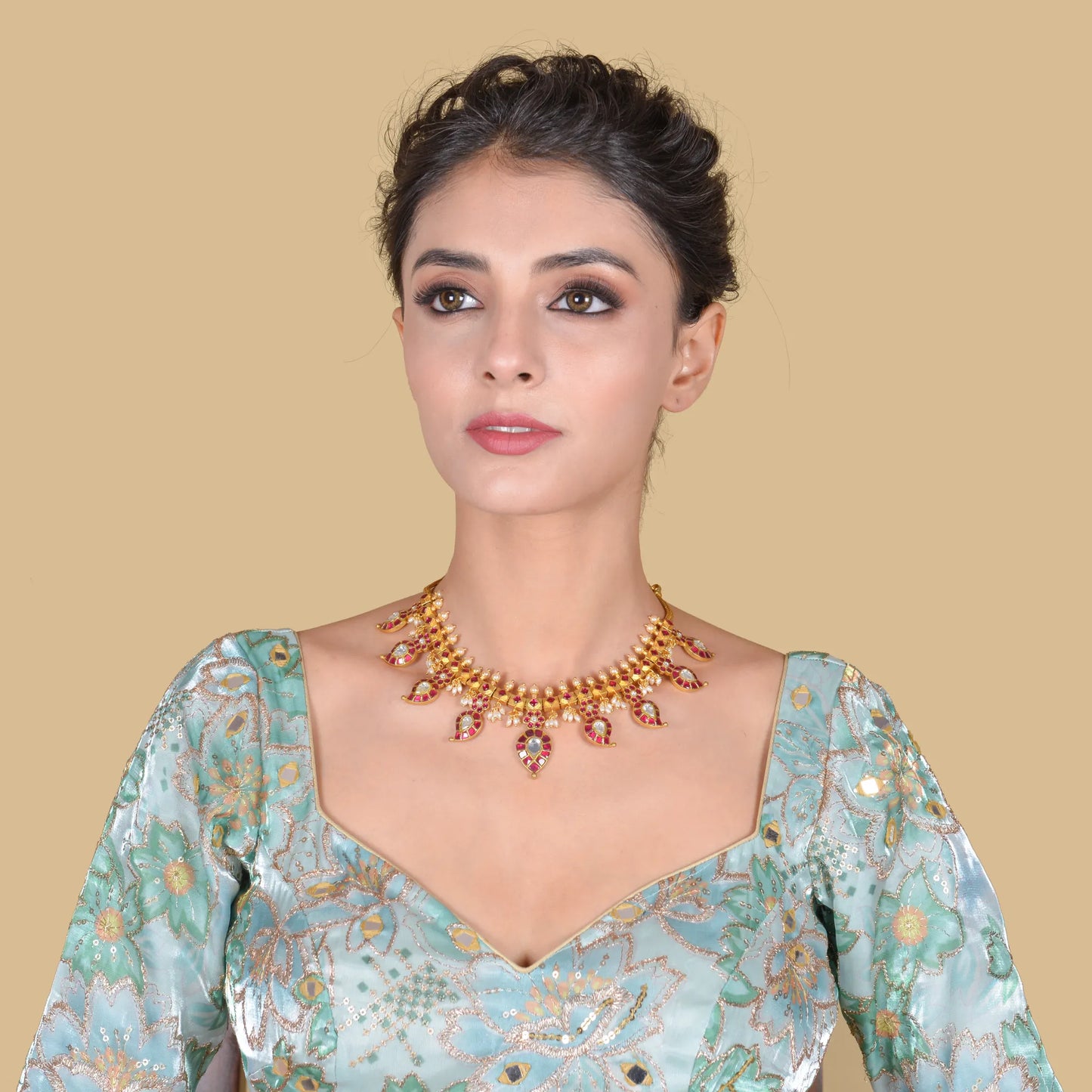 Elegant Mango Jadau Kundan Short Necklace