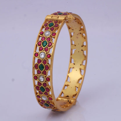 Charming Designer Jadau Kundan Openable Single Bangle