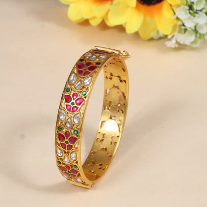 Pretty and Stylish Jadau Kundan Openable Single Bangle