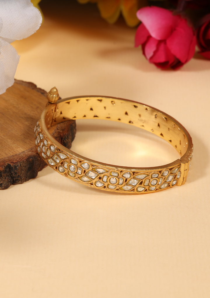 Kamini White Jadau Kundan Designer Single Bangle