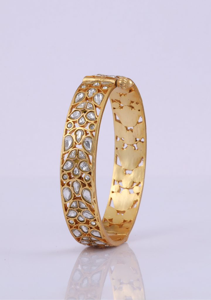 Mahika White Jadau Kundan Single Bangle