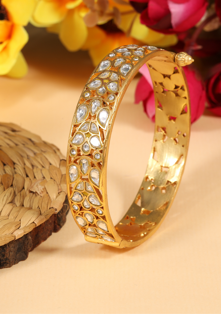 Mahika White Jadau Kundan Single Bangle