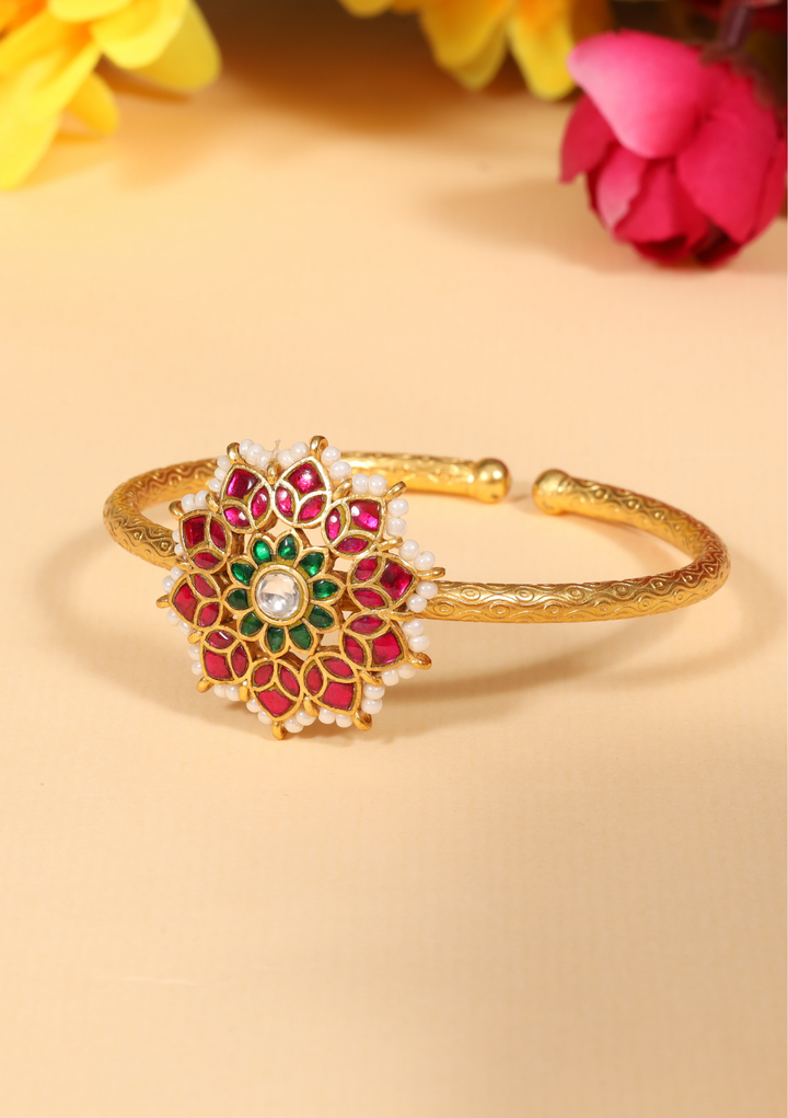Vaani Jadau Kundan Designer Bangle