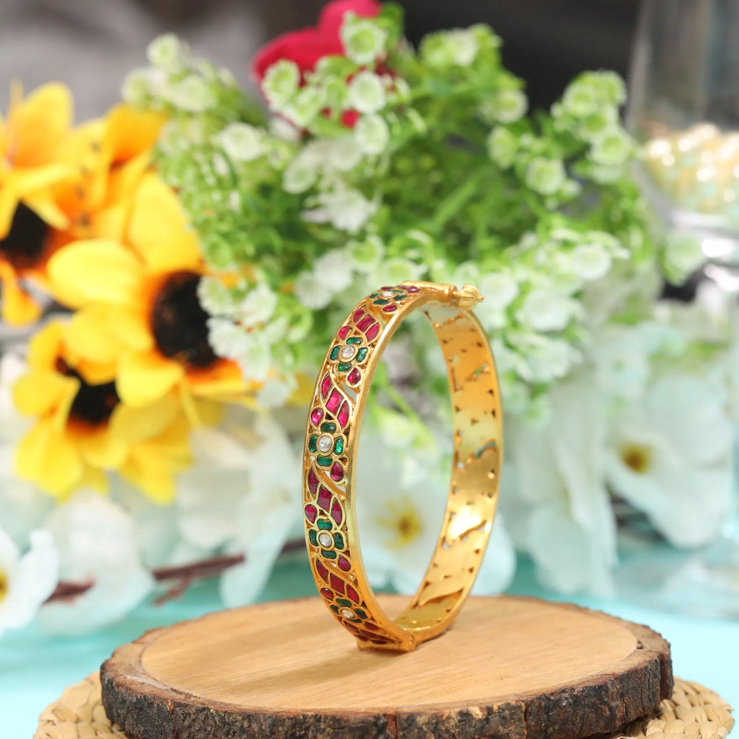 Unique Style Designer Jadau Kundan Openable Single Bangle