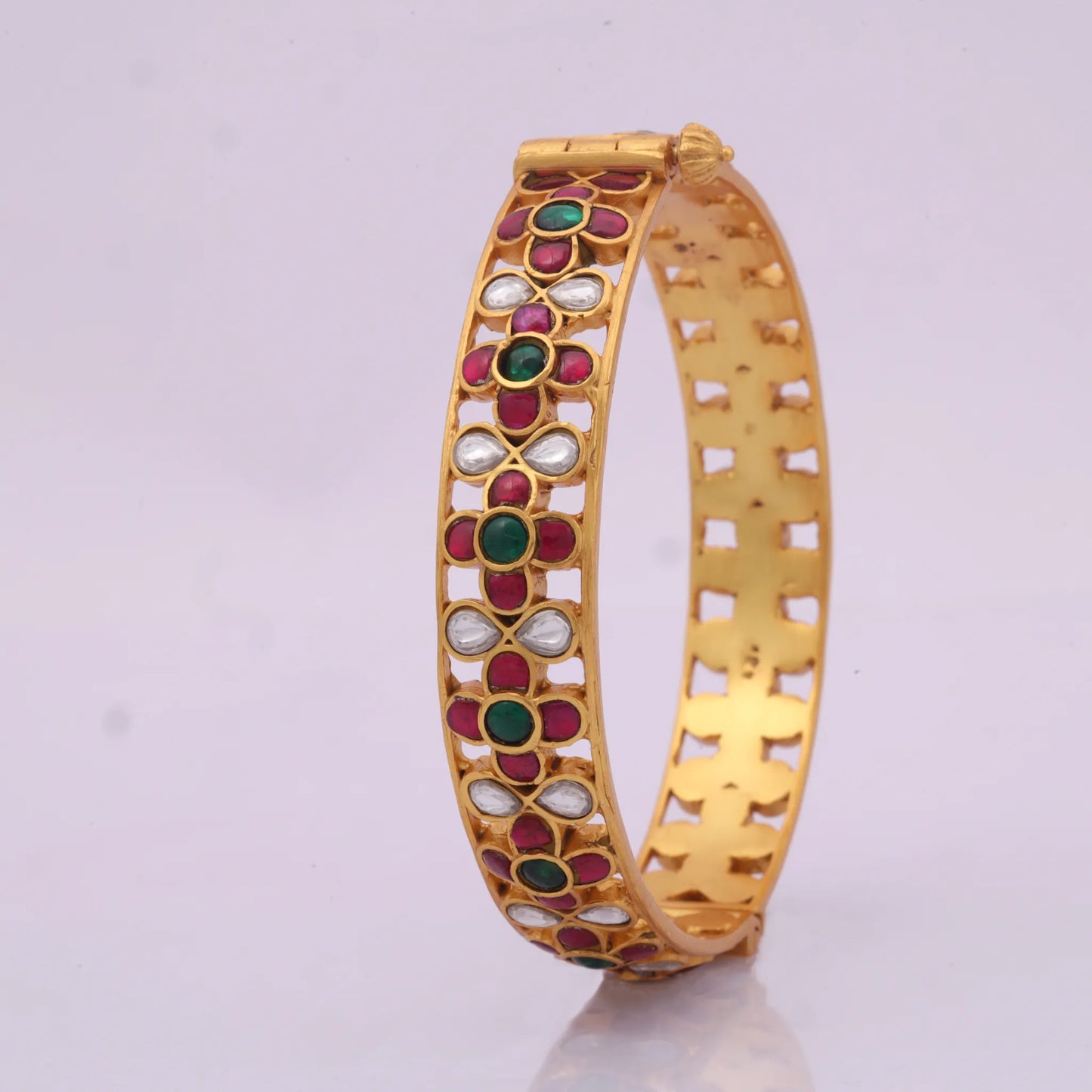 Elegant Jadau Kundan Openable Single Bangle