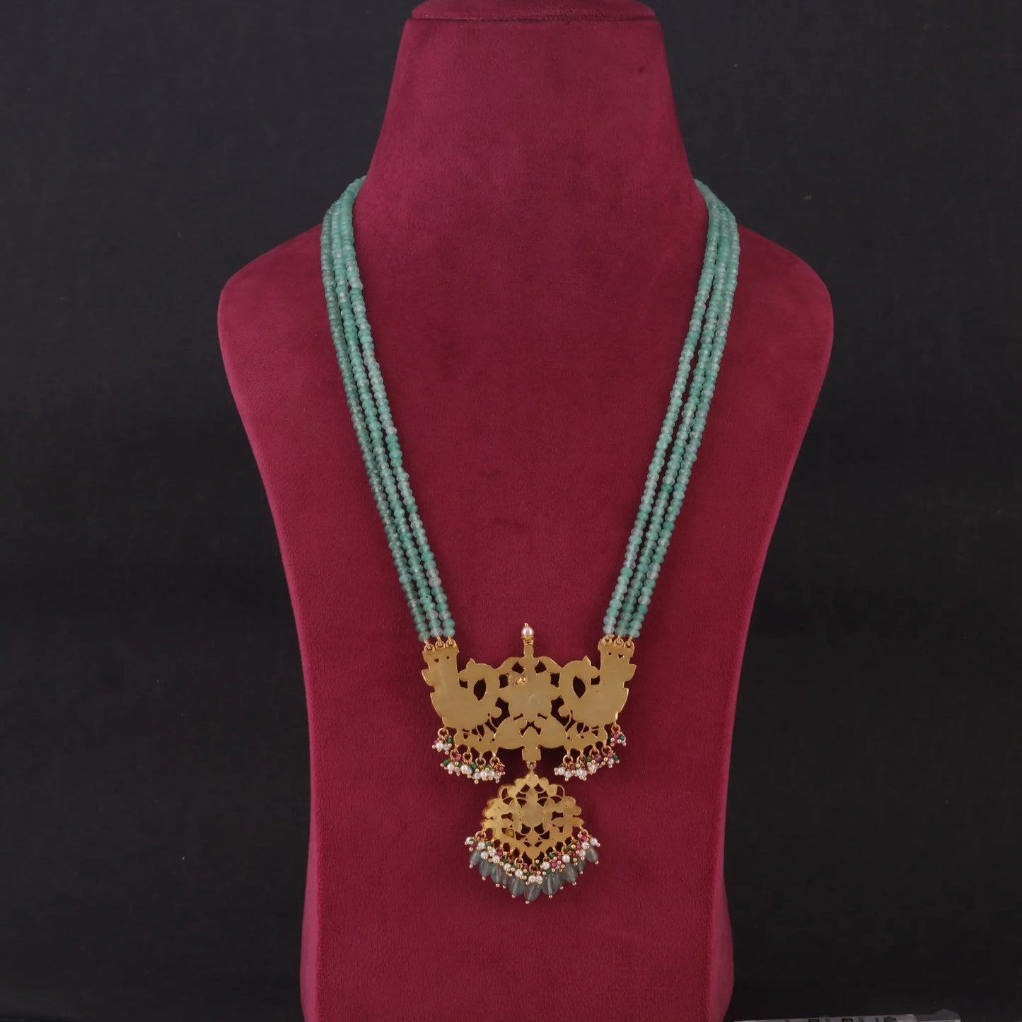 Beautiful and Classic Jadau Kundan Long Necklace with Green Emerald Beads Chain