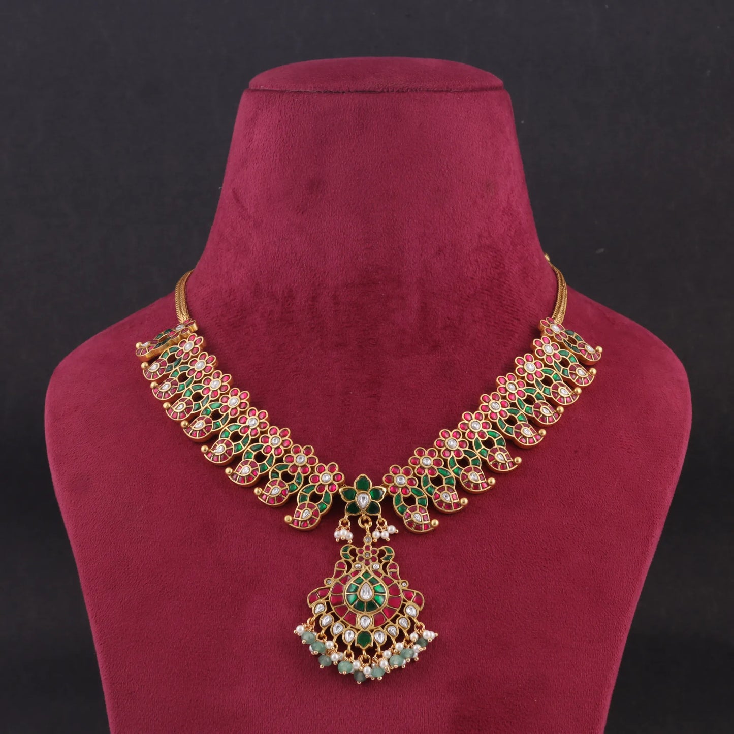 Beautiful Mango with Floral Pattern Jadau Kundan Necklace