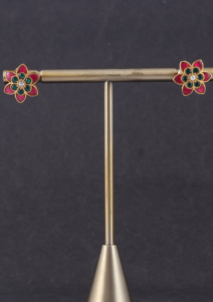 Simple and Elegant Floral Jadau Kundan Stud Earrings