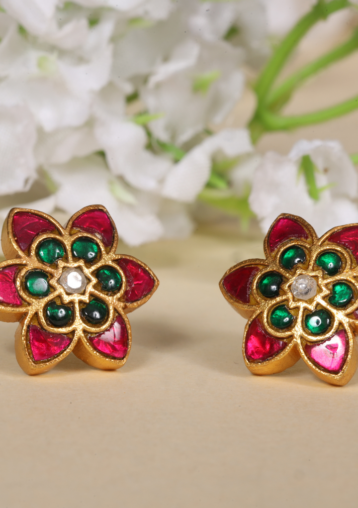 Simple and Elegant Floral Jadau Kundan Stud Earrings
