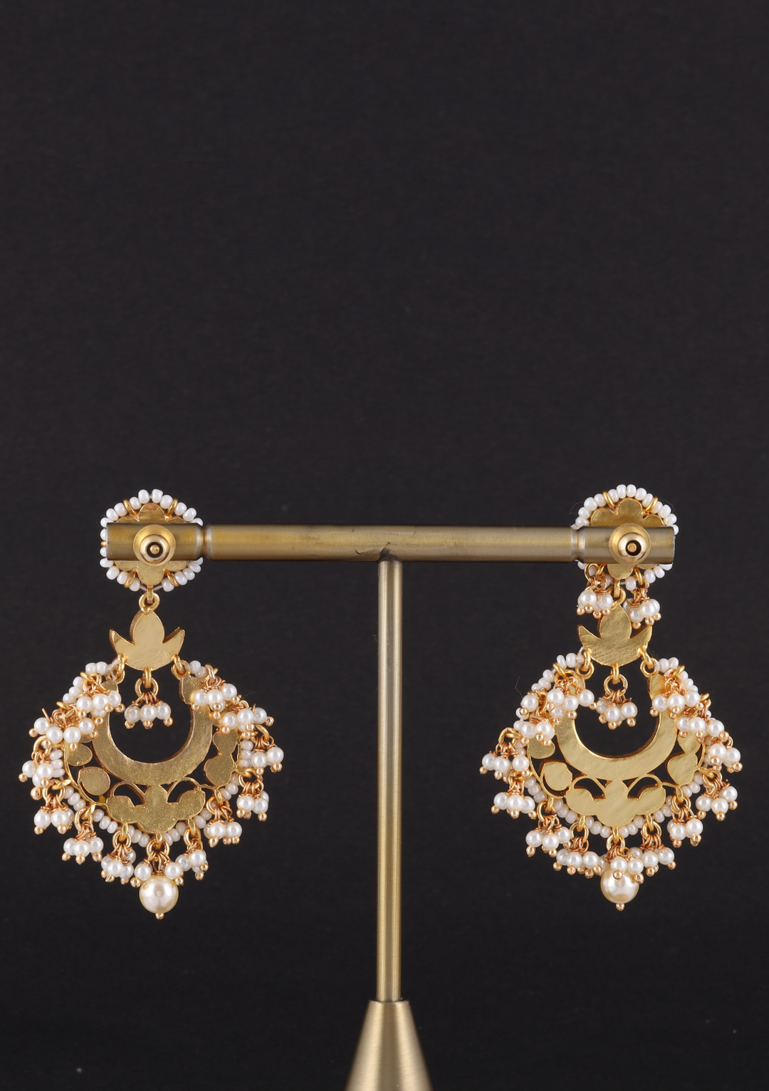 Manikya White Jadau Kundan Earring