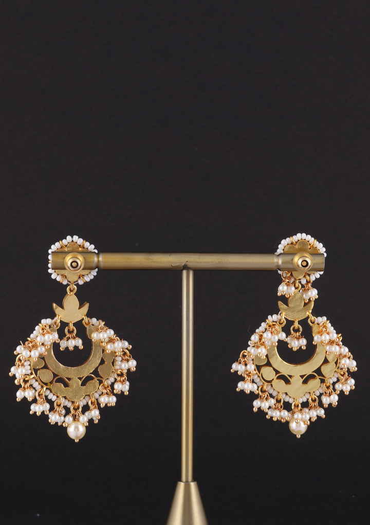 Manikya White Jadau Kundan Earring