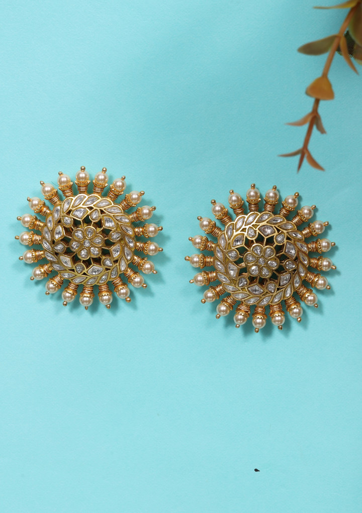 Manihara White Jadau Kundan Stud Earring