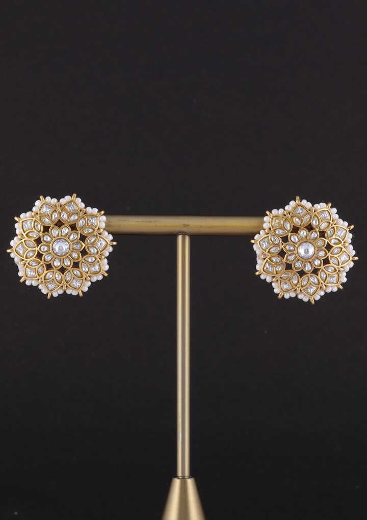 Akansha White Jadau Kundan Stud Earring