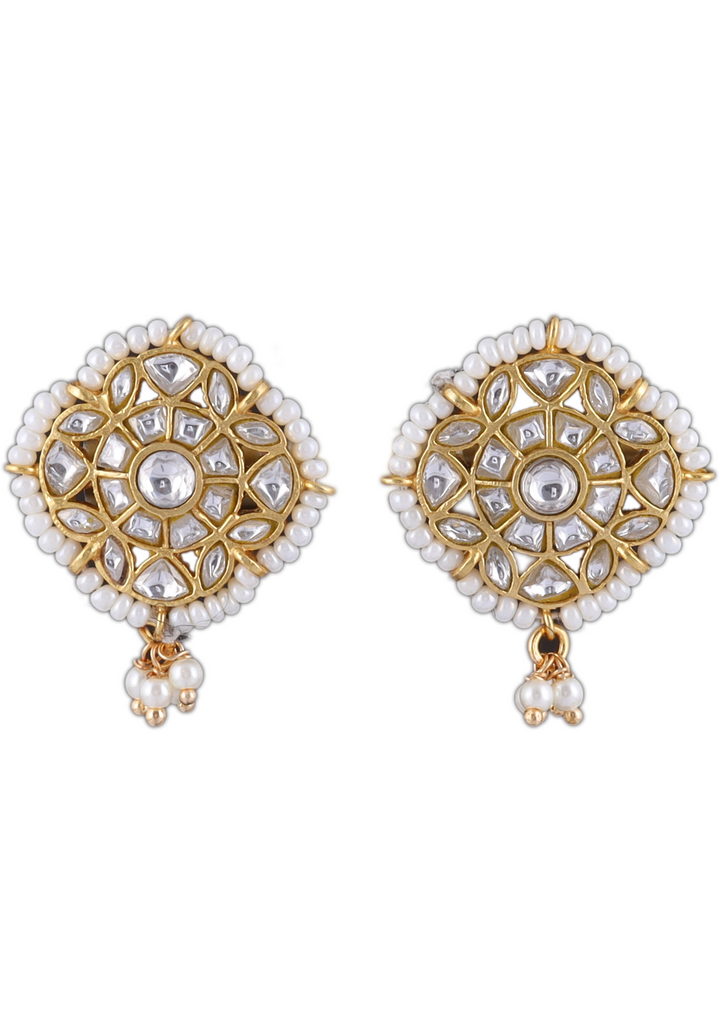Mrinalini White Jadau Kundan Stud Earring