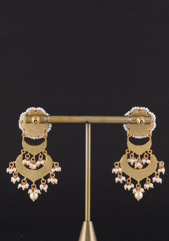 Archita White Jadau Kundan Statement Earring