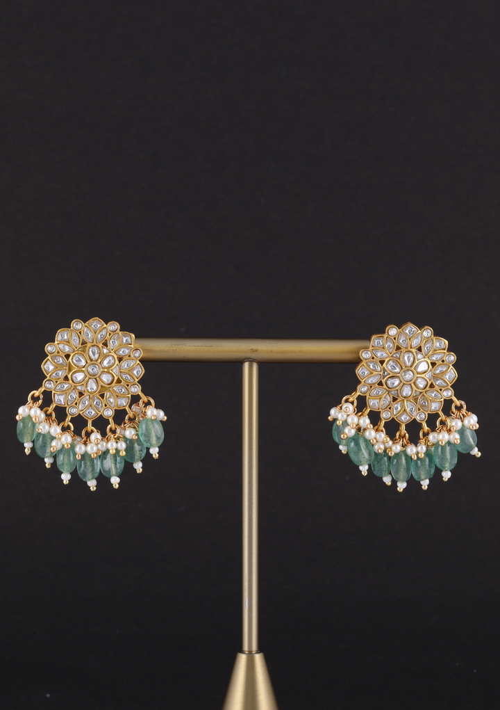 Vaijayanti White Jadau Kundan Stud Earring
