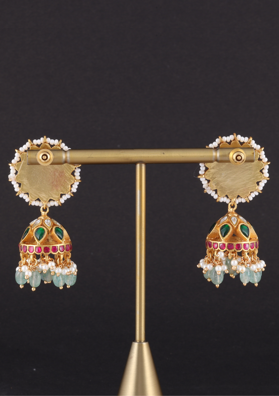 Ekta Jadau Kundan Jhumka Earring