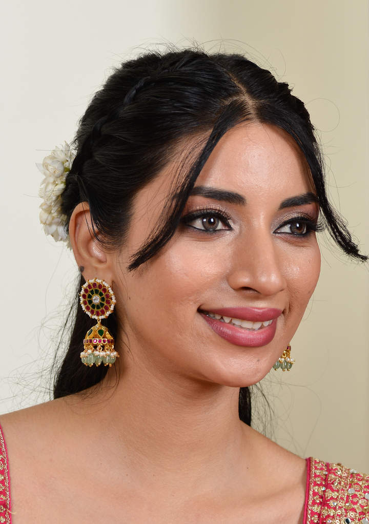 Ekta Jadau Kundan Jhumka Earring