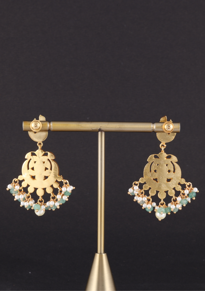 Maitreyi Jadau Kundan Earring