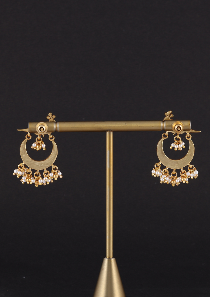 Nitika White Jadau Kundan Earring