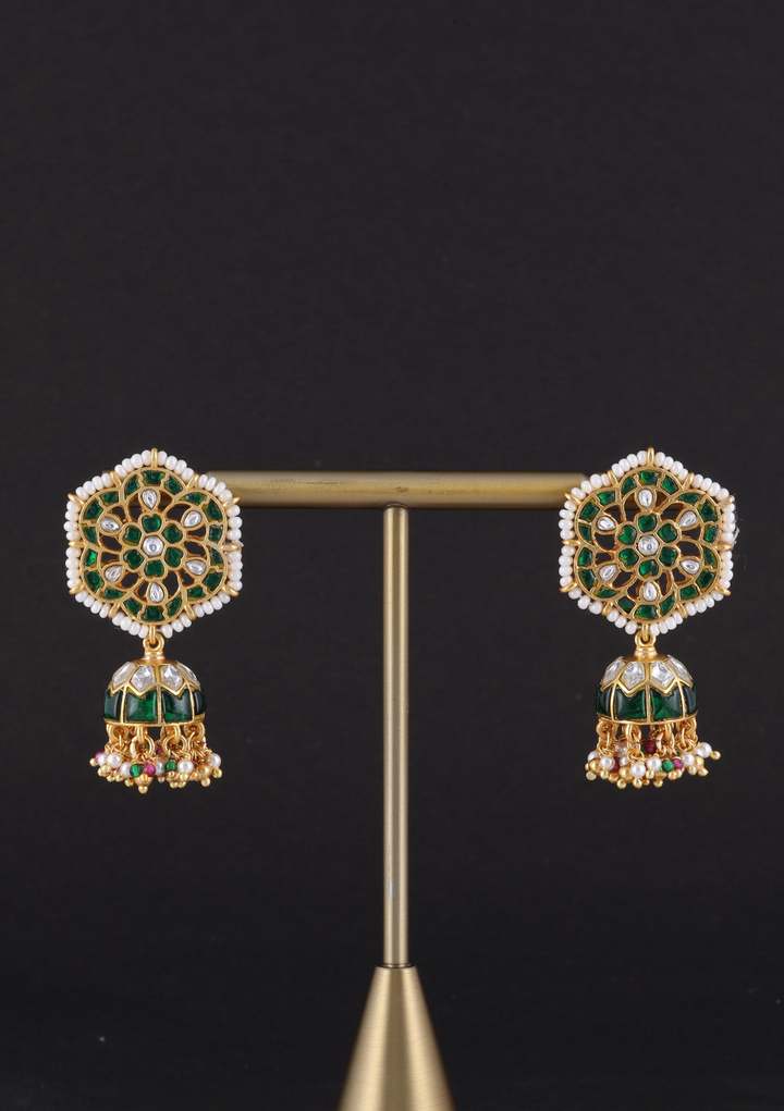 Yatika White And Green Jadau Kundan Jhumka Earring