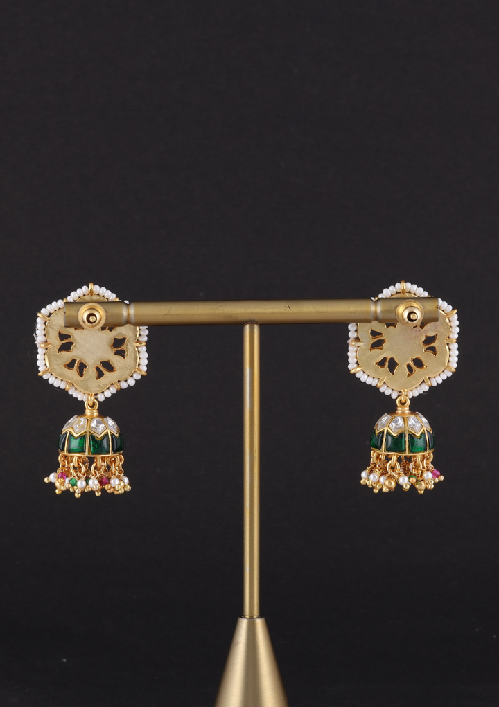 Yatika White And Green Jadau Kundan Jhumka Earring