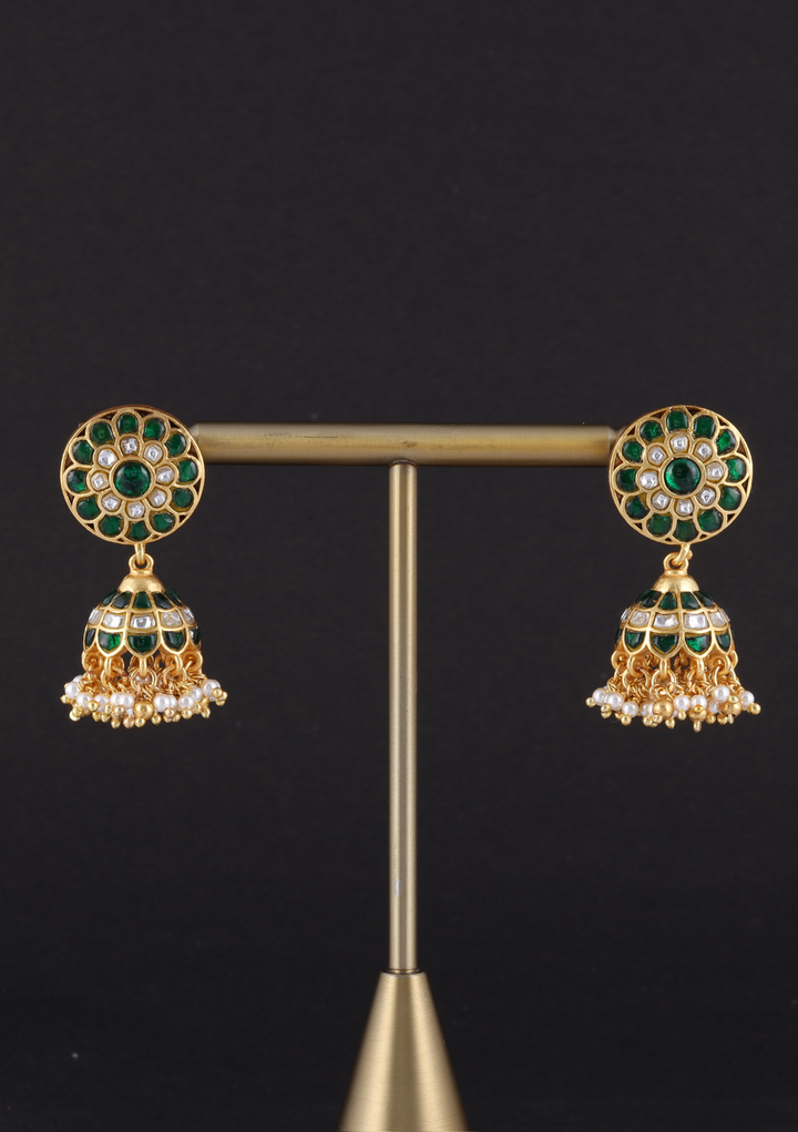 Chandrika White And Green Jadau Kundan Jhumka Earring
