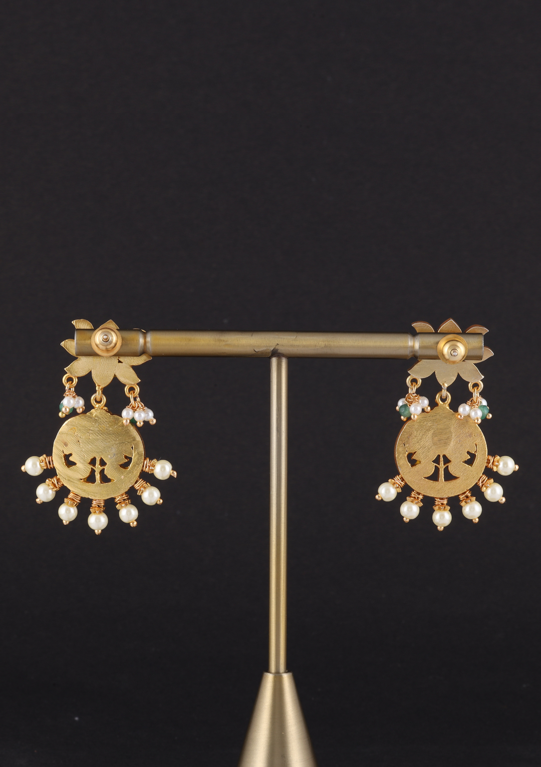 Nandita Jadau Kundan Earring