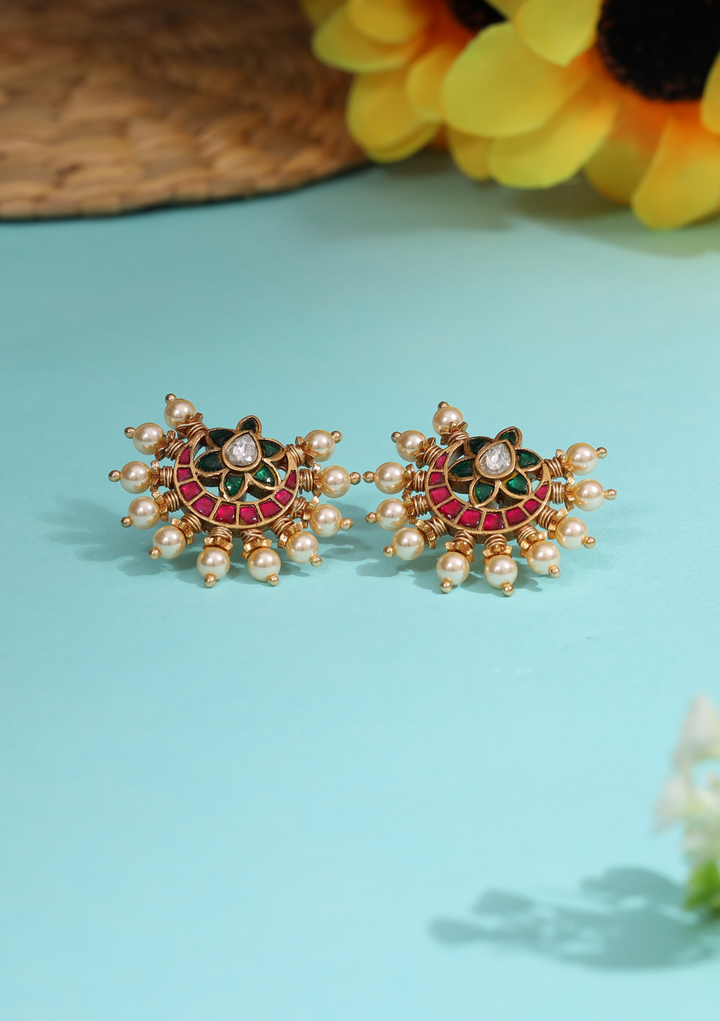 Urisha Jadau Kundan Stud Earring