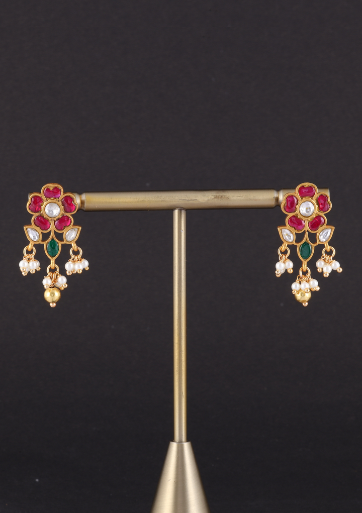 Eshaana Jadau Kundan Floral Earring