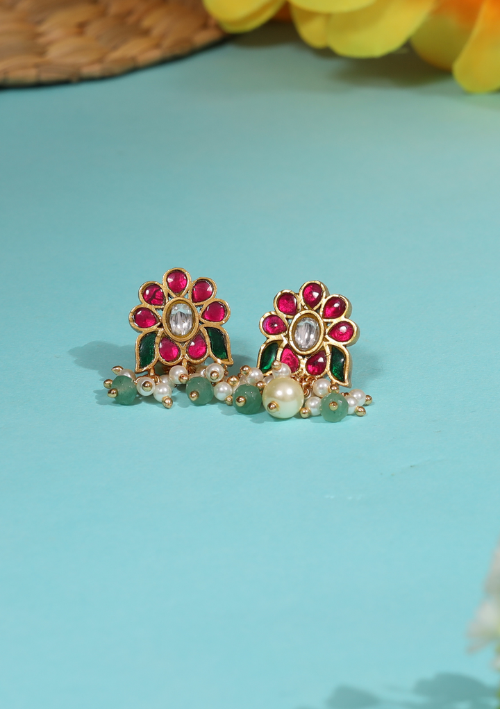 Kushali Jadau Kundan Stud Earring