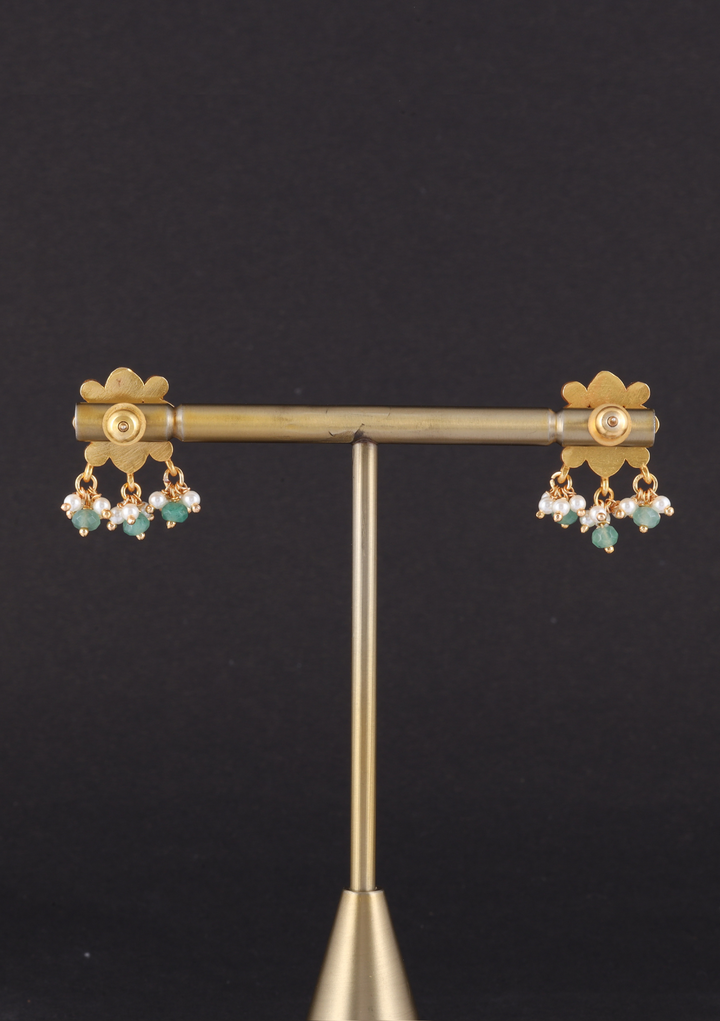 Hina Jadau Kundan Stud Earring