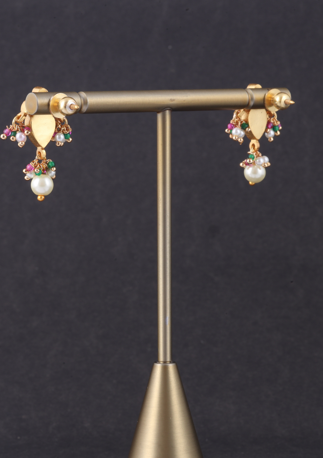 Simple and Cute Jadau Kundan Stud Earrings with Pearl Hangings