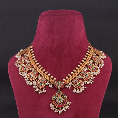 Gorgeous Designer Handcrafted Jadau Kundan Necklace