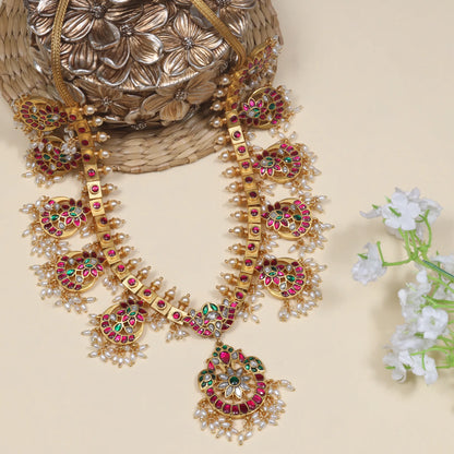 Gorgeous Designer Handcrafted Jadau Kundan Necklace