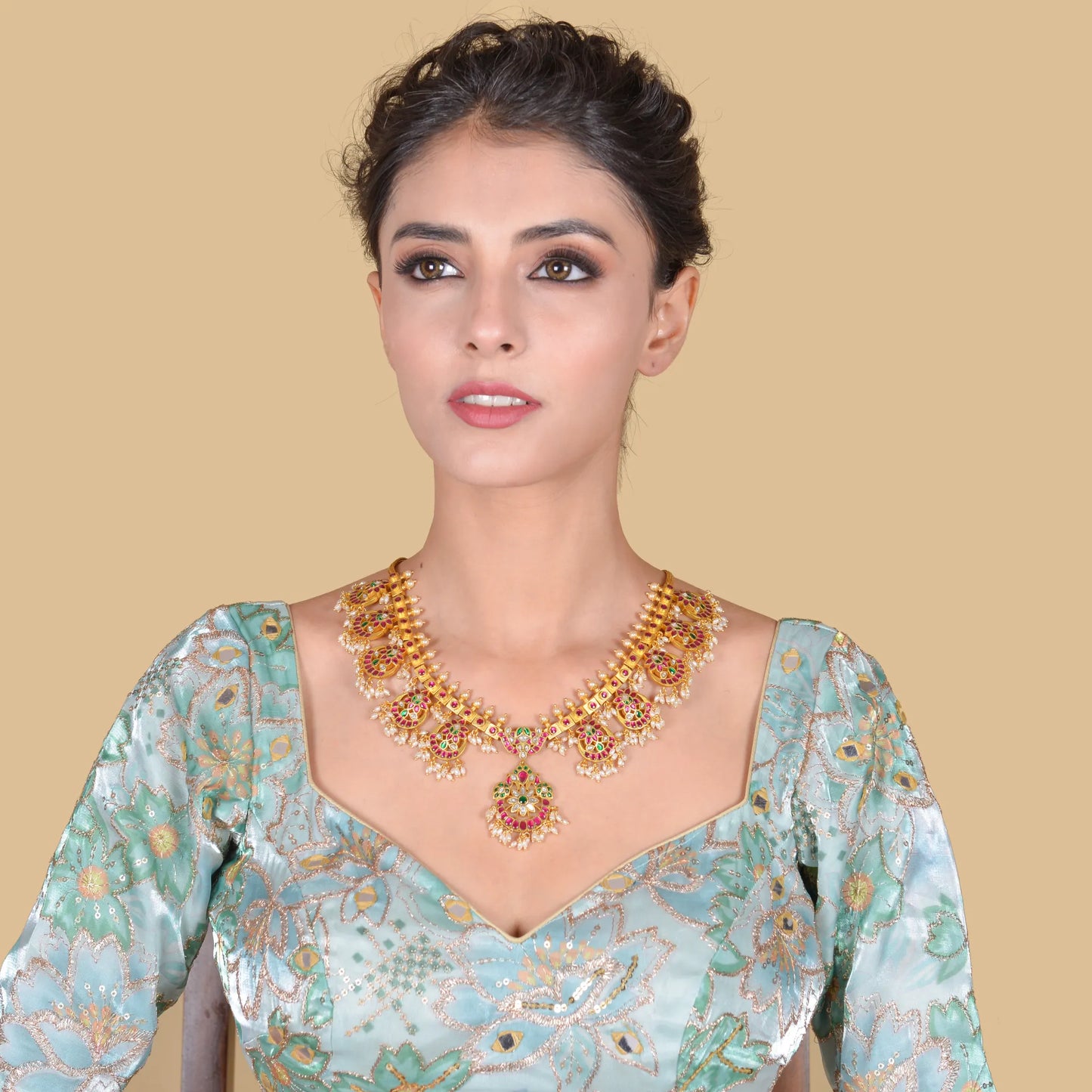 Gorgeous Designer Handcrafted Jadau Kundan Necklace