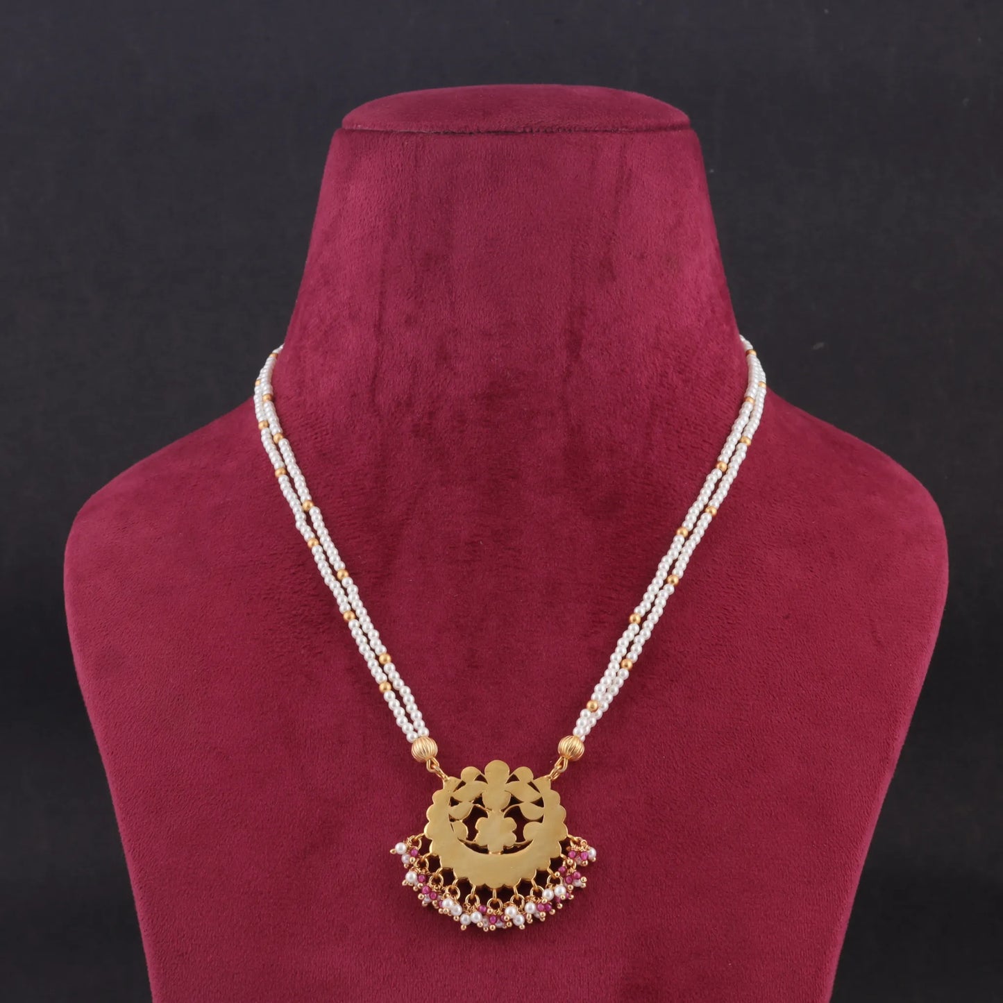 Ornate Jadau Kundan Necklace with Double Pearl Chain