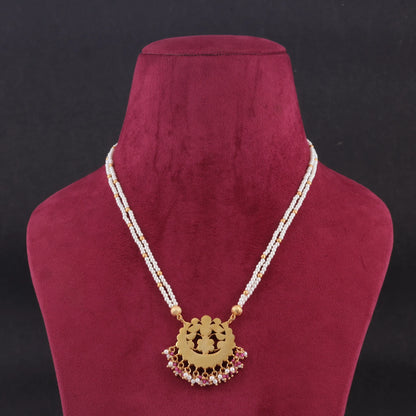 Ornate Jadau Kundan Necklace with Double Pearl Chain