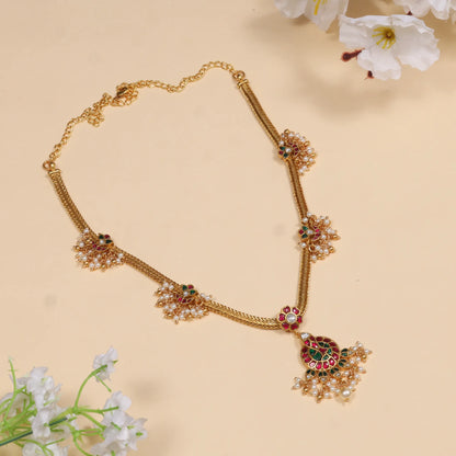 Beautiful Simple Designer Jadau Kundan Short Necklace with Pearls Hangings