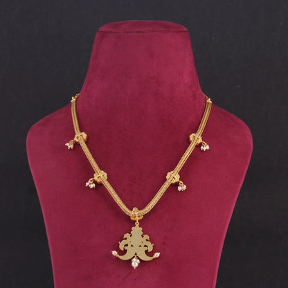 Stylized Designer Jadau Kundan Short Necklace