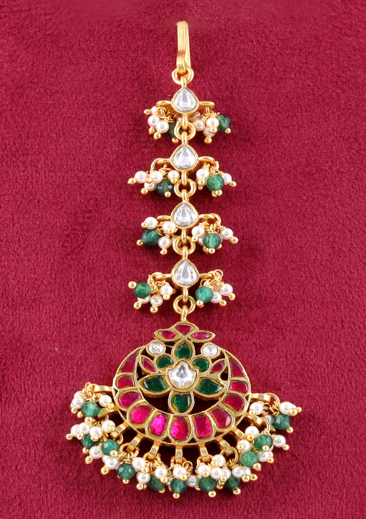 Mahita Jadau Kundan Statement Maangtikka