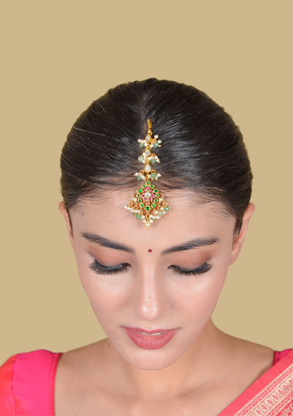 Simple Designer Jadau Kundan Maangtikka with Pearls and Green Beads Hangings