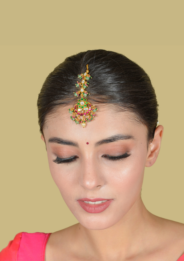 Classic Designer Jadau Kundan Maangtikka With Pearls and Green Beads Hangings