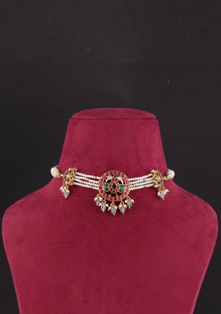 Bhavya Jadau Kundan Choker Necklace