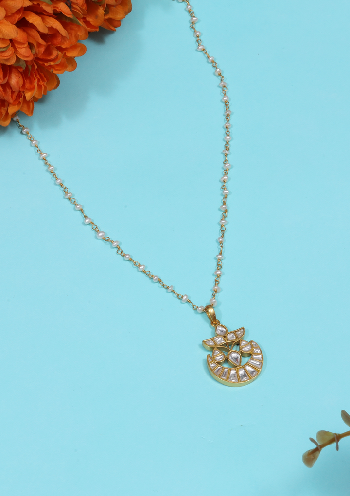 Aditi White Jadau Kundan Necklace