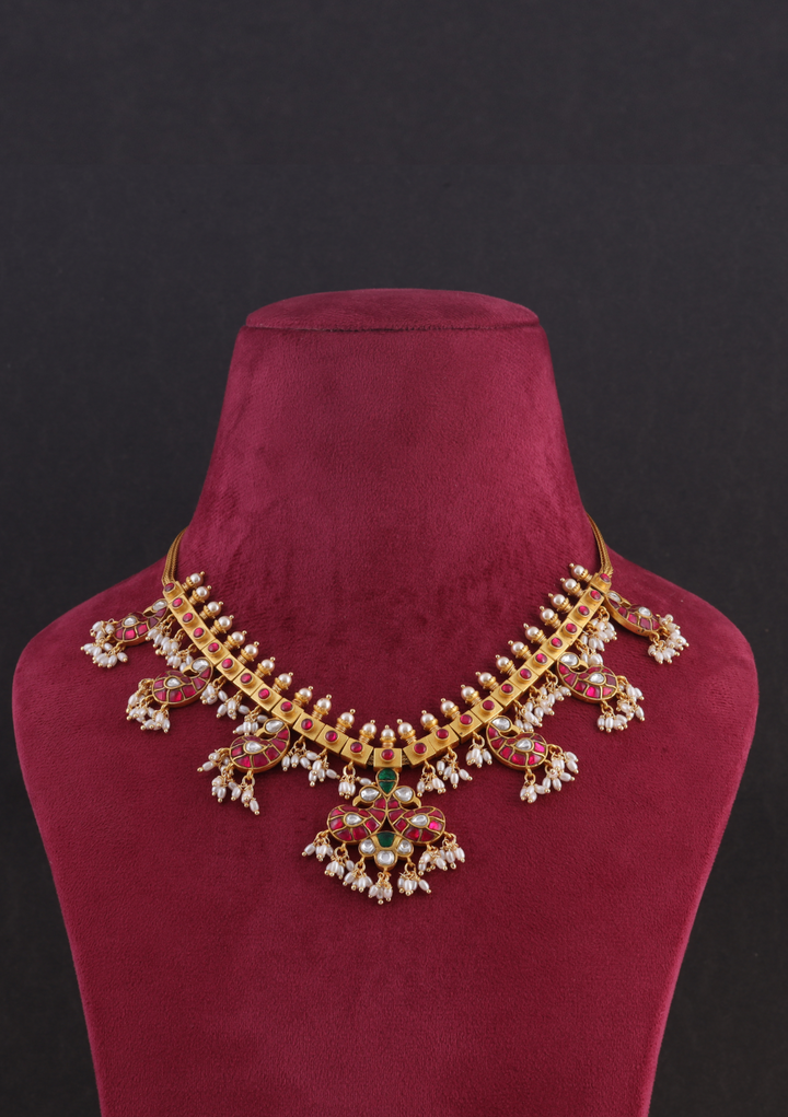 Elegant Light Weight Peacock Motif Jadau Kundan Guttapusalu Necklace
