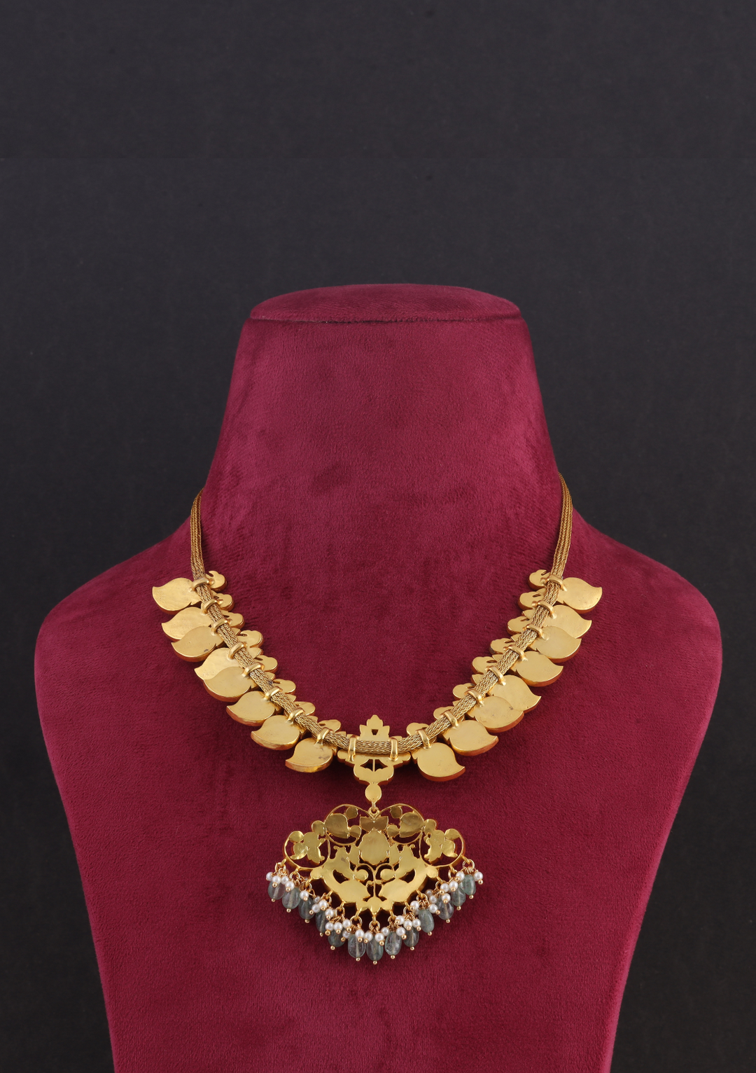 Traditional Style Mango Jadau Kundan Necklace with Emerald Green Beads Hangings