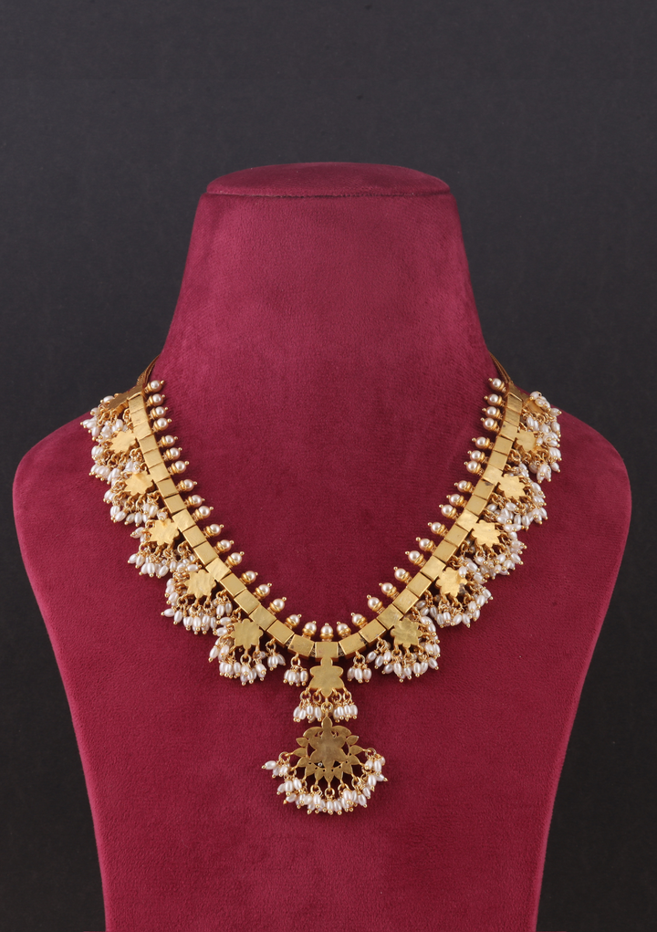 Beautiful Designer Guttapusalu Necklace Real Jadau Kundan work with Rice Pearls