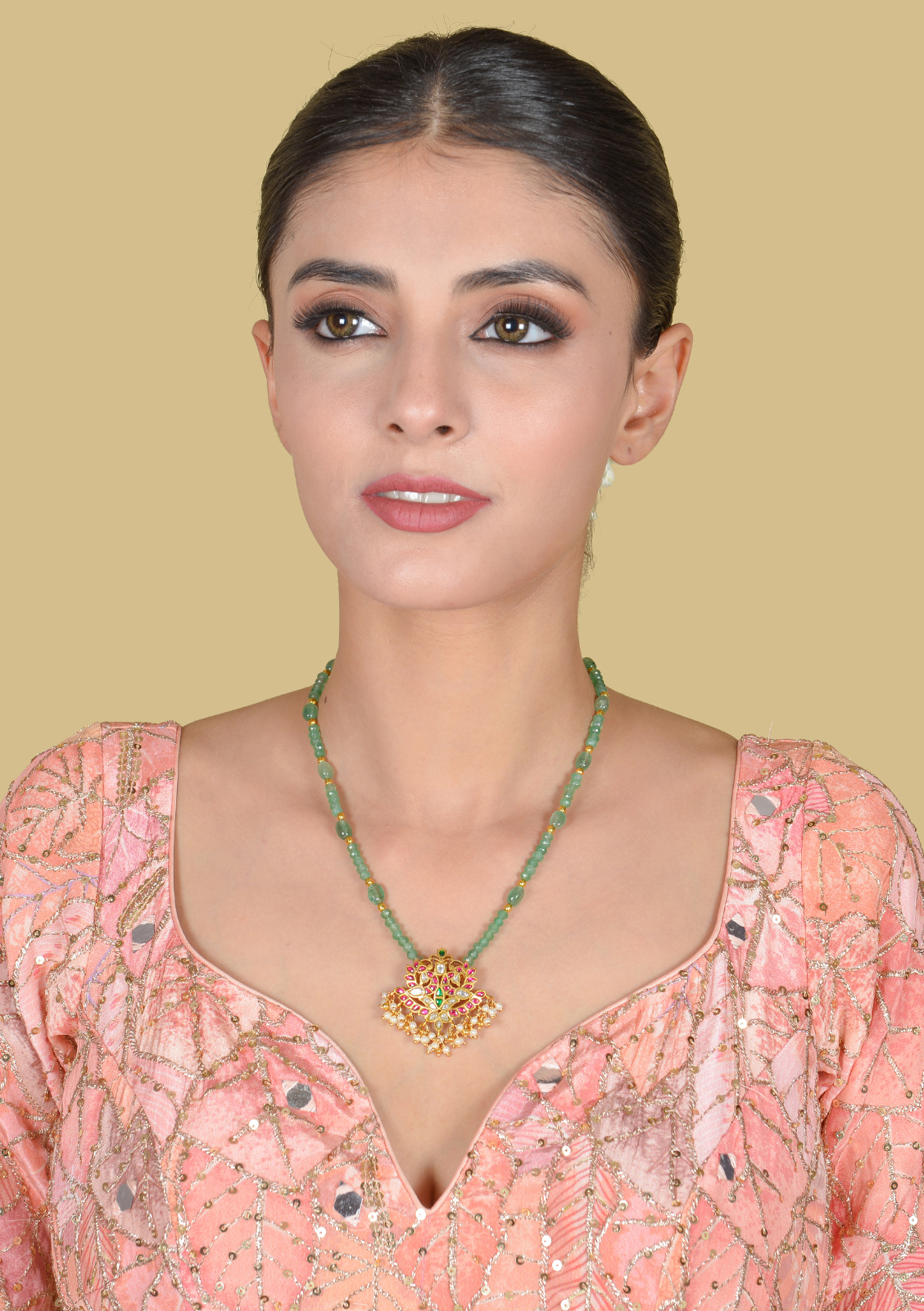 Exquisite and Elegant Jadau Kundan Necklace
