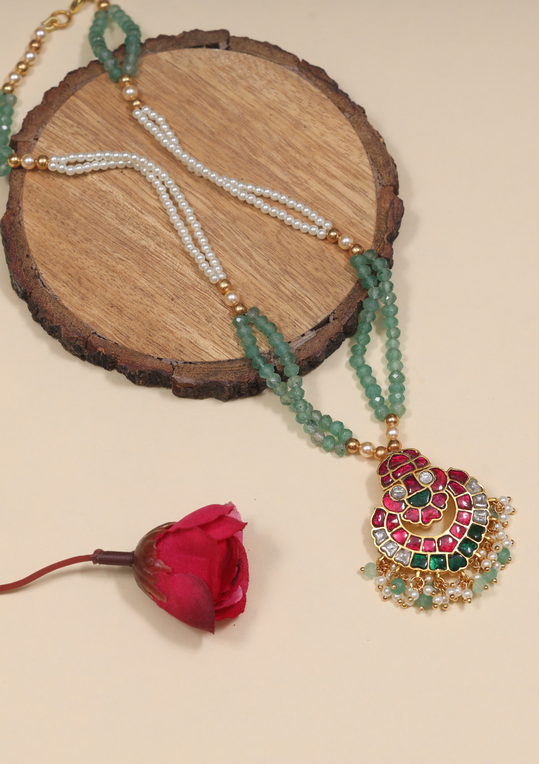 Simple Pearl and Emerald Green Beads Jadau Kundan Necklace